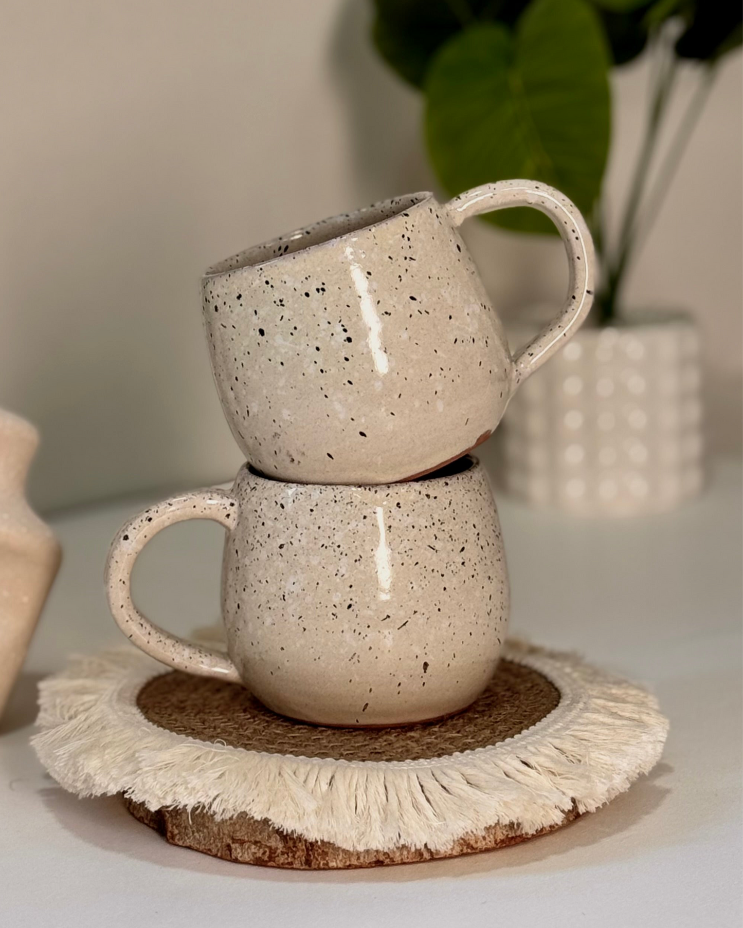 DUSTY MUG