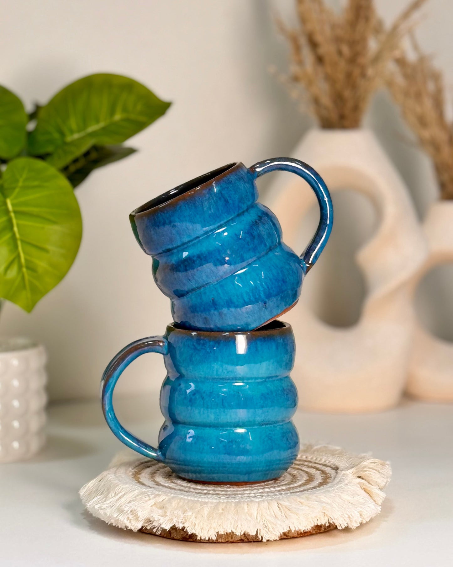 BUBBLE NAVY MUG